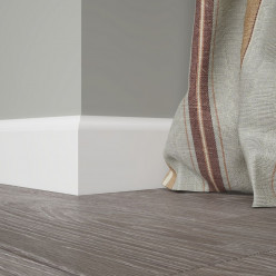 Плинтус Ultrawood арт. Base 0001 i (2000 x 83 x 12 мм.)